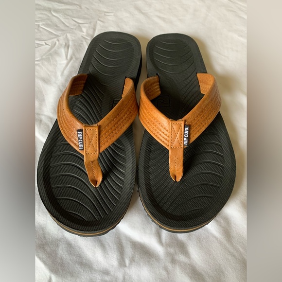 Men’s Rip Curl sandals - Picture 2 of 6